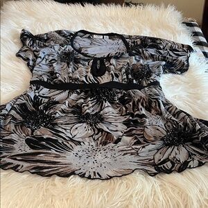 Cato Black and White Floral Blouse